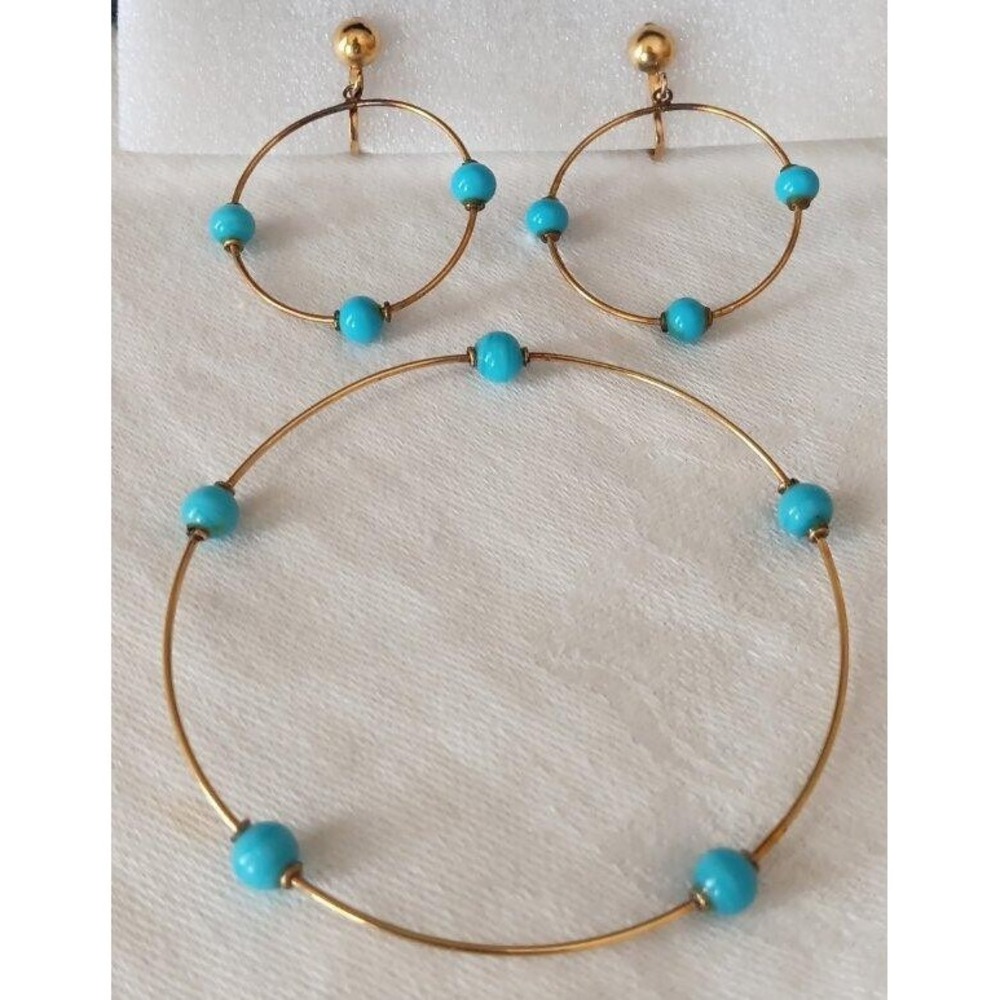 Vintage Set Gold Plate Bangle Bracelet Hoop Earrings Faux Turquoise Beads Beaded